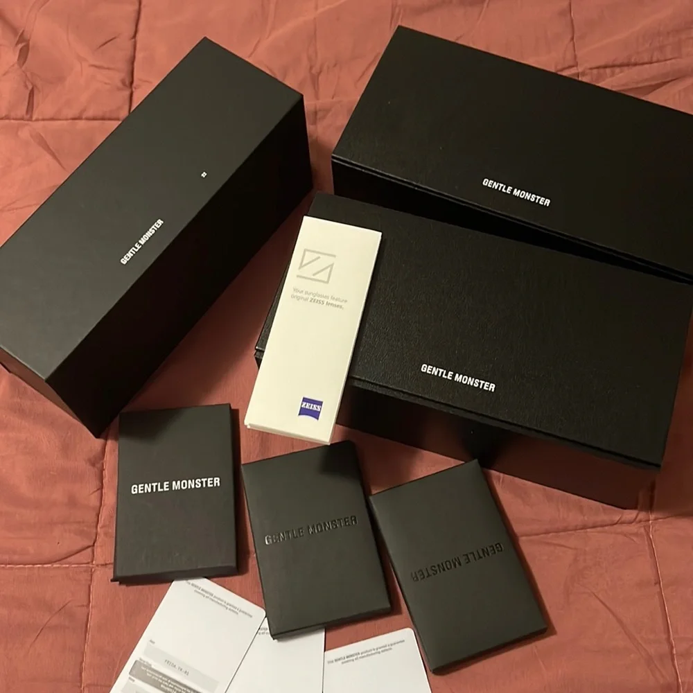 GENTLE MONSTER | Accessories | Gentle Monster Boxes Wirh